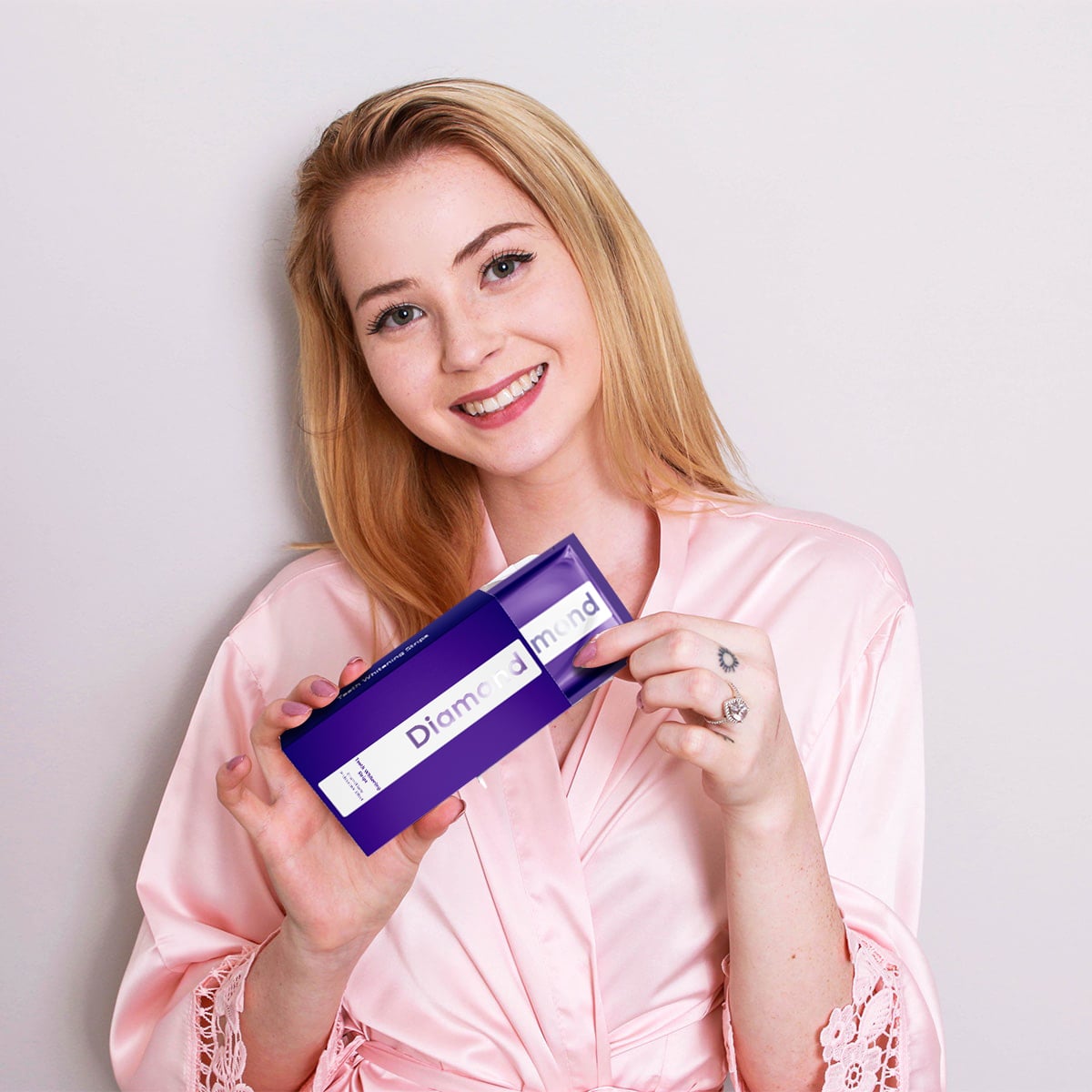 diamondsmile-maximum-zahnbleaching-bundle-komplett-set-mit-farbkorrektur-serum image 2
